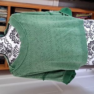 Free People oversized, boxy, cool-cotton sweater in size small.